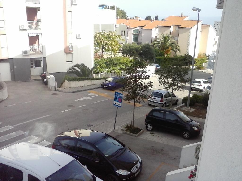 Apartment Ivana Split Bagian luar foto
