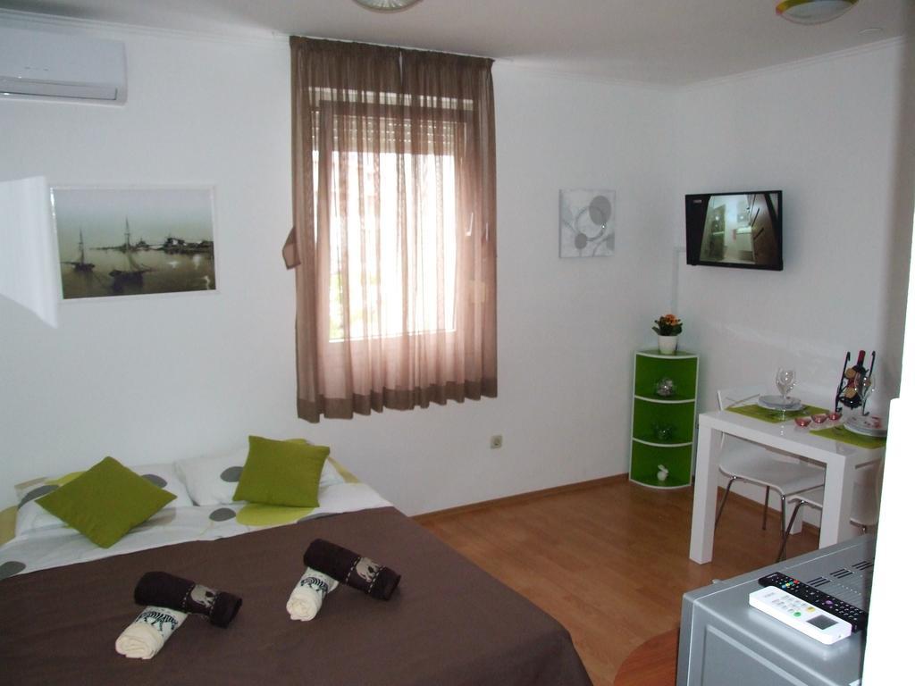 Apartment Ivana Split Bagian luar foto