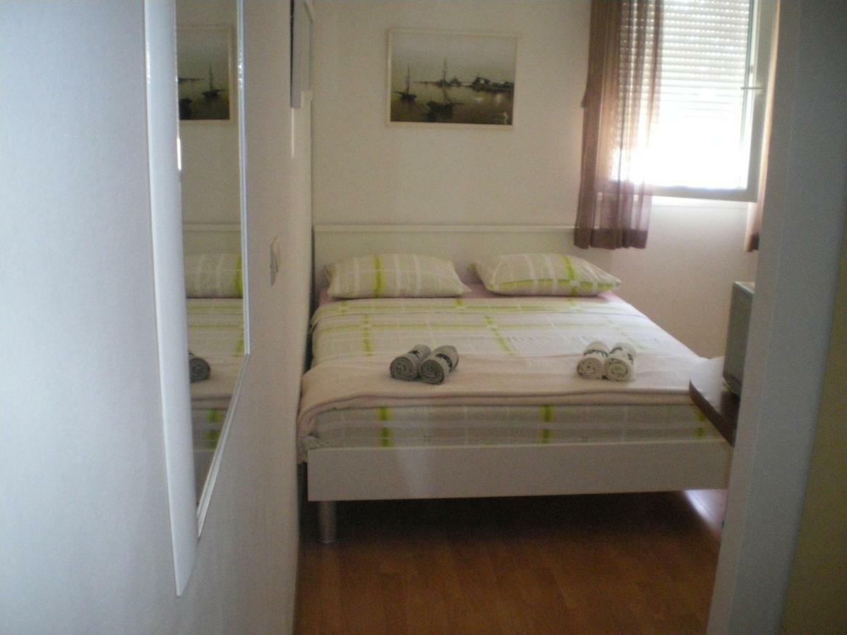 Apartment Ivana Split Bagian luar foto